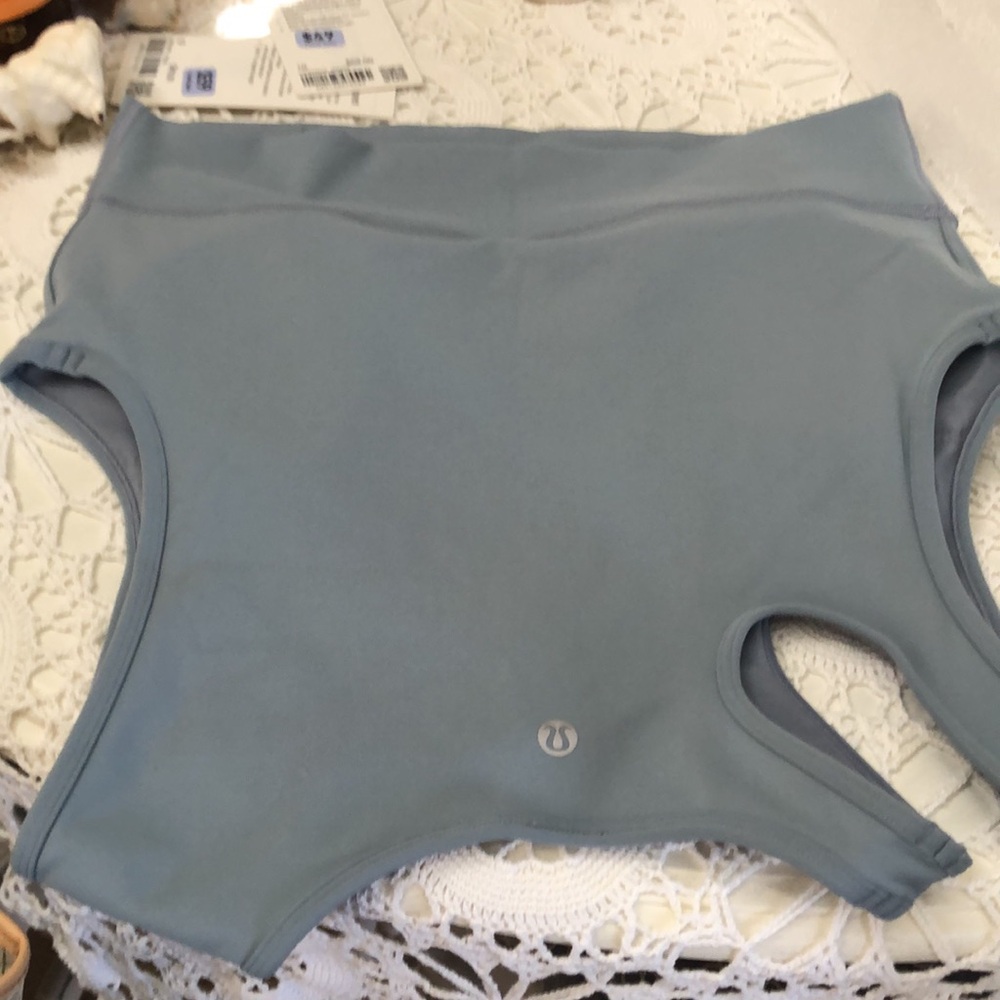 Lululemon New With Tags. Size 10. New With Tags - image 4